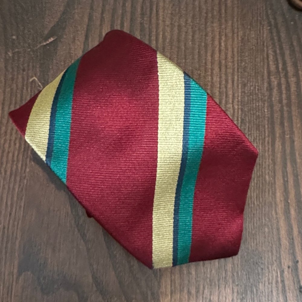 100% Italian Silk, Striped Men’s Necktie